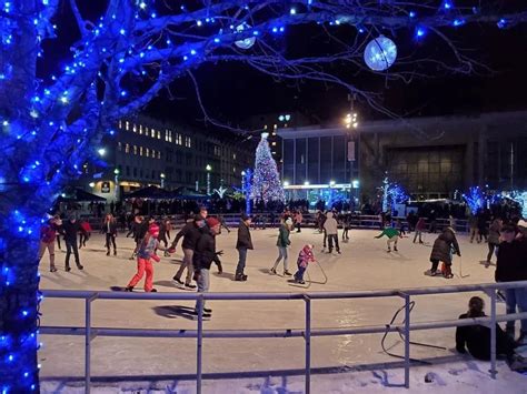 Grand Rapids Weekend Guide Symphony Tree Lighting And More Grand