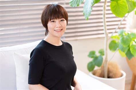 ハンドケアの正しい方法。老けて見える手肌が一回で劇的に変わる！【美容家・瀬戸口めぐみ】 40代の肌が変わる スキンケアの基本のキ