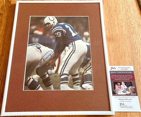 Johnny Unitas Autographed Baltimore Colts 8x10 Photo Framed Jsa