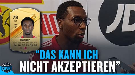 Sheraldo Becker Hadert Mit Seiner Fut Karte In Fc Kicker Esport