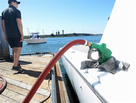 Buying Fuel For Your Boat 5 Tips For Fueling Up