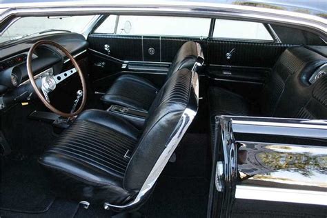 Exploring the Detailed Interior Components of a 2004 Chevy Impala: A ...