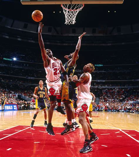 29 Beats Pacers In 7 Michael Jordan 50 Greatest Moments Espn