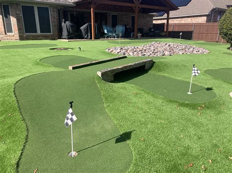 Backyard Mini-Golf – Turf Oasis