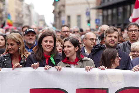 Aprile Corteo A Milano Anpi Siamo In Mila