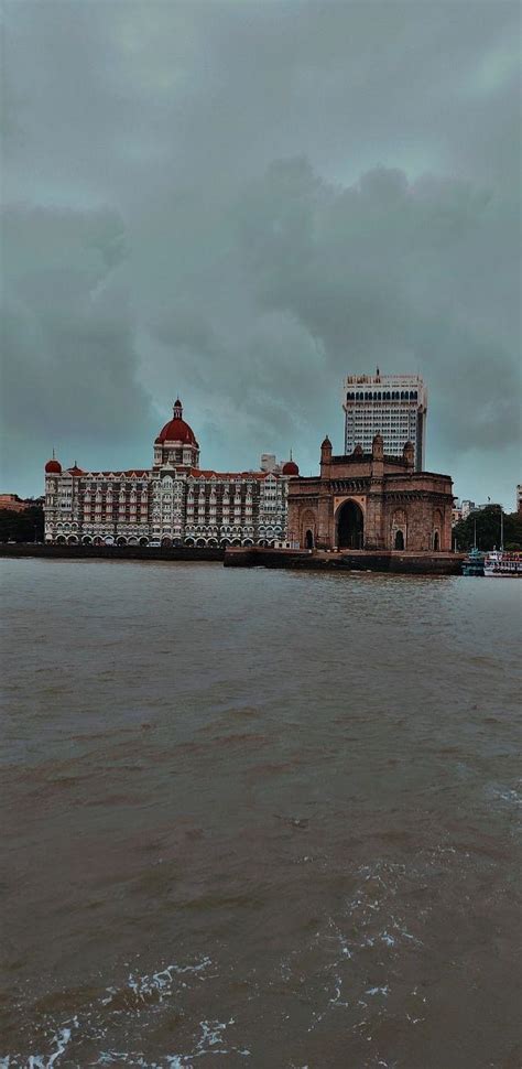 Shot this on my trip to Mumbai this monsoon : r/mumbai