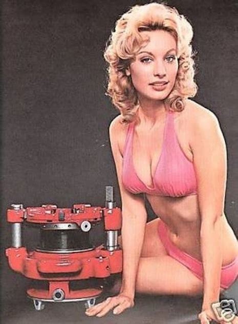 Pinups Pvc Pipes The Voluptuous Bathing Beauties Of The Ridgid Tool