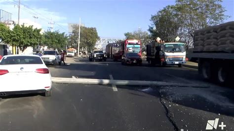 Automovilista Derriba Poste De La Cfe En Carretera A Chapala N