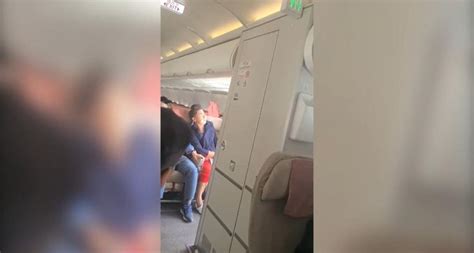 Pasajero Abrió Puerta De Emergencia De Un Avión En Pleno Vuelo