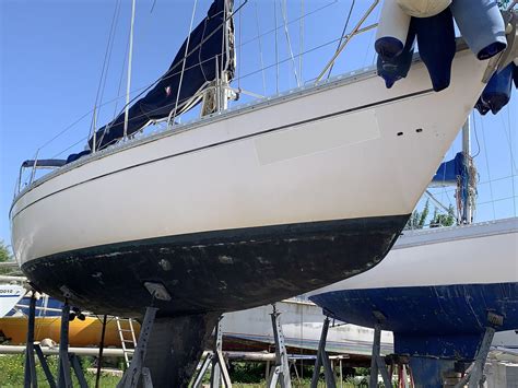 1983 Jeanneau Sun Fizz Croisières voile à vendre YachtWorld