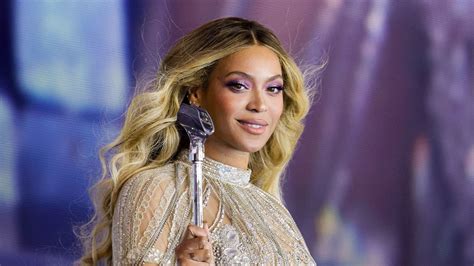 10 Best Beyonce Songs of All Time - Singersroom.com