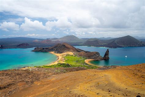 Bartolome Island Tour Full Day Tour From Santa Cruz Island