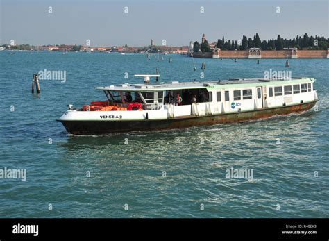 Murano venice history hi-res stock photography and images - Alamy