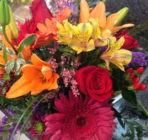 About Elizabeths Garden Florist Reviews Hours And Delivery In Queens