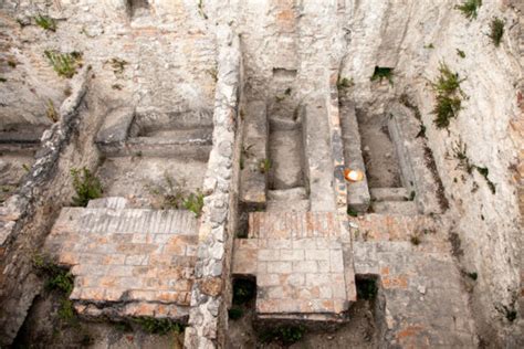 Bagno Vignoni Cosa Vedere E Cosa Fare Nel Borgo Termale