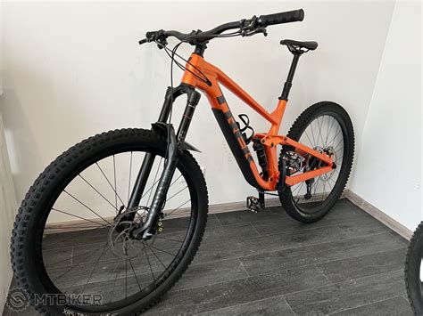 Trek Slash 7 XT 2022 Factory Orange MTBIKER bazár najväčší