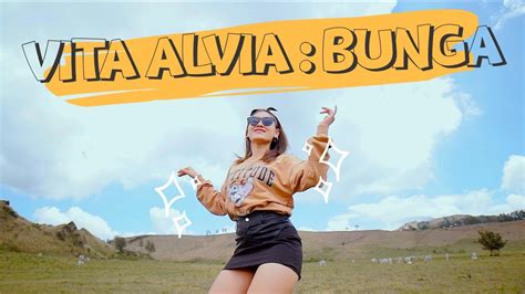 Vita Alvia Bunga Official Music Video Aneka Safari Youtube