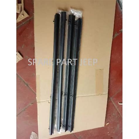 Jual Plipit Pelipit Karet Weatherstrip Kaca Jendela Luar Jeep Cj