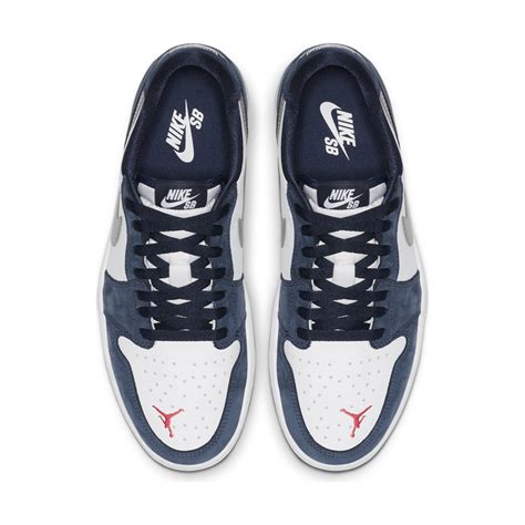 Buty Nike Sb Air Jordan 1 Low Midnight Navy Metallic Silver White