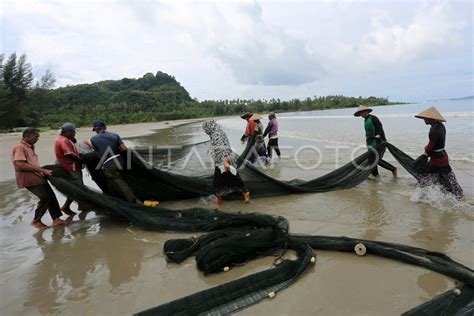 NELAYAN PUKAT DARAT PULAU SIMEULUE ANTARA Foto