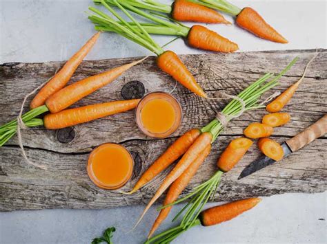 Carrots 101 Nutrition Facts And Health Benefits