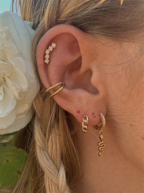 UN PIERCING CHIC ET SOBRE À PORTER SELON VOS ENVIES PIERCING TRAGUS