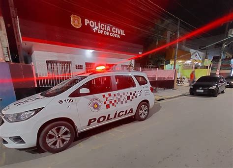 Desmanche Vargem Grande Paulista - Polícia Militar flagra desmanche de motos na divisa de Cotia com Vargem ...