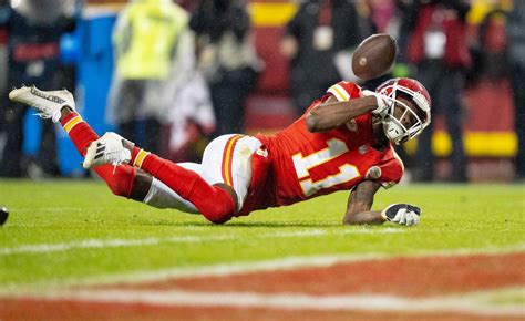 A Pair Of Former Chiefs Reacted To Marquez Valdes Scantlings Drop