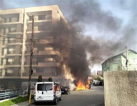 Foto Incendiu Pe Strada Dun Rii N Cluj Napoca S Au Aprins Ni Te