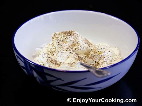 Sour Cream And Garlic Dip Recipe My Homemade Food Recipes And Tips Enjoyyourcooking