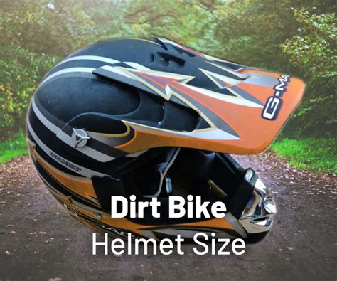 Dirt Bike Helmet Size Chart (Complete Guide)- MotoShark.com