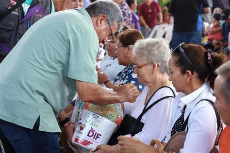 Alcalde De Altamira Entrega Apoyos Alimentarios A Adultos Mayores