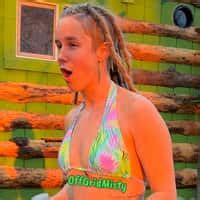 Off Grid Misty (@Offgridmisty) Official Clapper | Watch Off Grid Misty ...