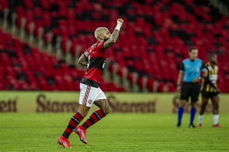 Flamengo Atropela O Volta Redonda E Est Na Final Do Campeonato Carioca