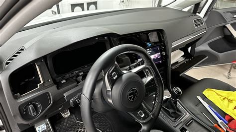 VW Golf 7 VII 2020 Instalare Unitate Multimedia MIB 2 Harti Ceasuri App