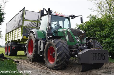 New Holland Gras Hakselen Met Een New Holland FR500 Trekkerweb Nl