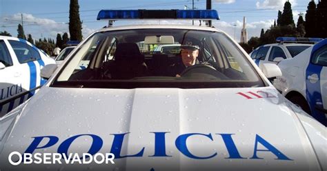 Psp Do Porto Deteve 13 Pessoas E Apreendeu Mais De 75 000 Doses De