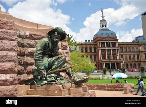 Paul Kruger Statue Church Square Kerkplein Pretoria Gauteng