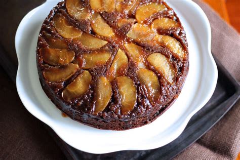 Gingerbread Apple Upside Down Cake That Brings Everyone To The Table