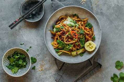 Gebratene Udon Nudeln Mit Gem Se Von Sevencooks