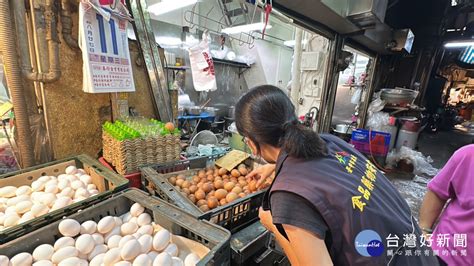 中市府稽查進口蛋 假日訪市場攤商及餐飲店明察校園團膳