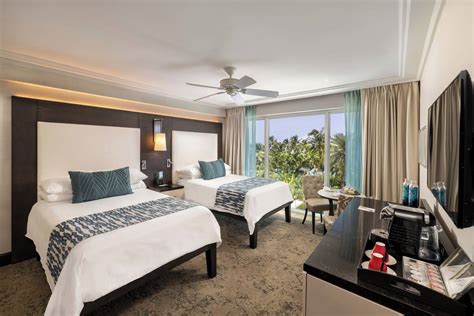 The Palms Hotel & Spa in Miami: Find Hotel Reviews, Rooms, and Prices ...