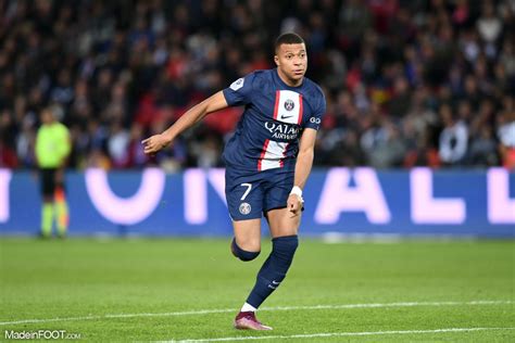 Ligue 1 AC Ajaccio PSG Kylian Mbappé ouvre le score bien servi