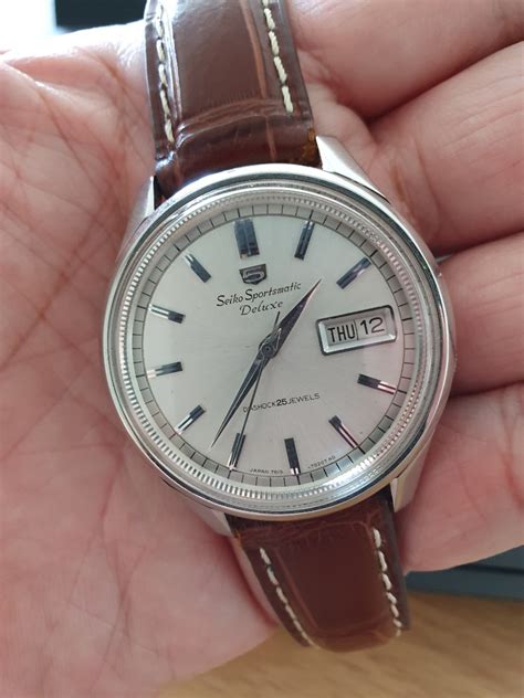 Seiko Sportsmatic 5 Deluxe 25J Luxury Watches On Carousell