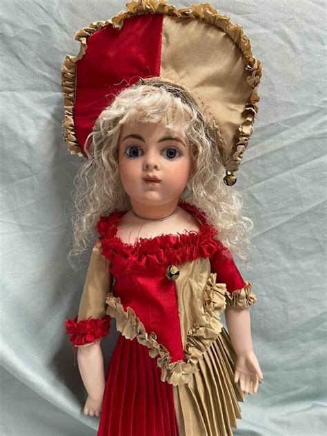 Most Valuable Antique Dolls Worth Money The 1800s 1920s