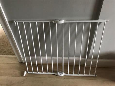 Lindam Adjustable Stair Gate In West End Glasgow Gumtree