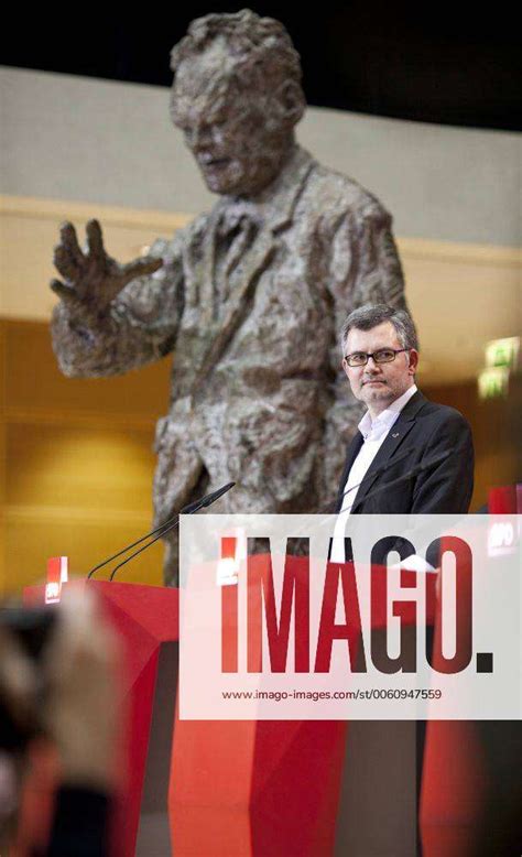 Berlin Pressekonferenz Mit Dem Neuen Schatzmeister Der Spd