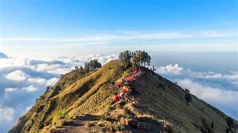 Mengenal Gunung Rinjani, Gunung Berapi di Pulau Lombok NTB dan Fakta ...