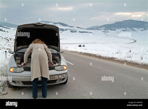 Woman Stranded On Road Hi Res Stock Photography And Images Alamy