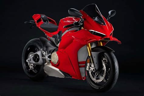 DUCATI PANIGALE V4 2025 Motorbikes On Carousell